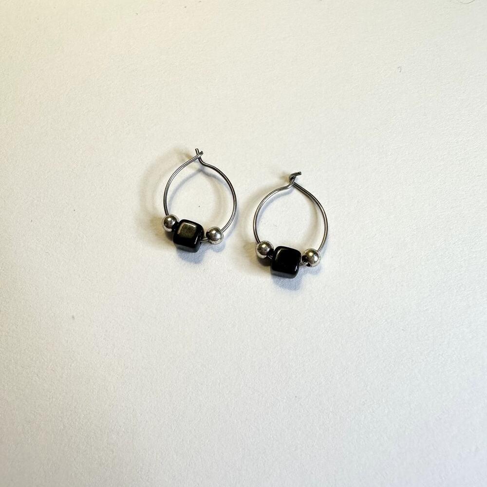 NWOT surgical steel silver black beaded hoop huggie earrings
